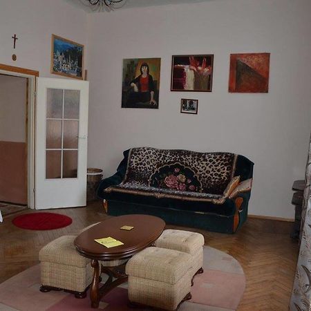 Mieszkanie Na Szpitalnej Lviv Exteriör bild