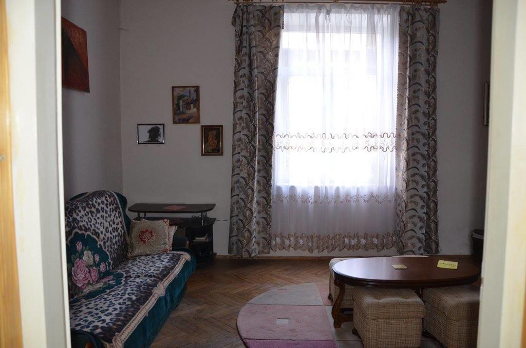 Mieszkanie Na Szpitalnej Lviv Exteriör bild